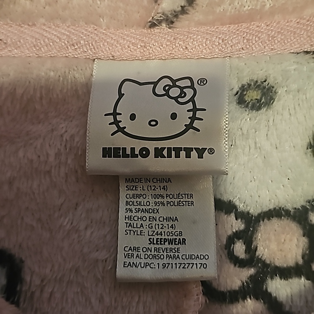 My little Kitty sleepwear